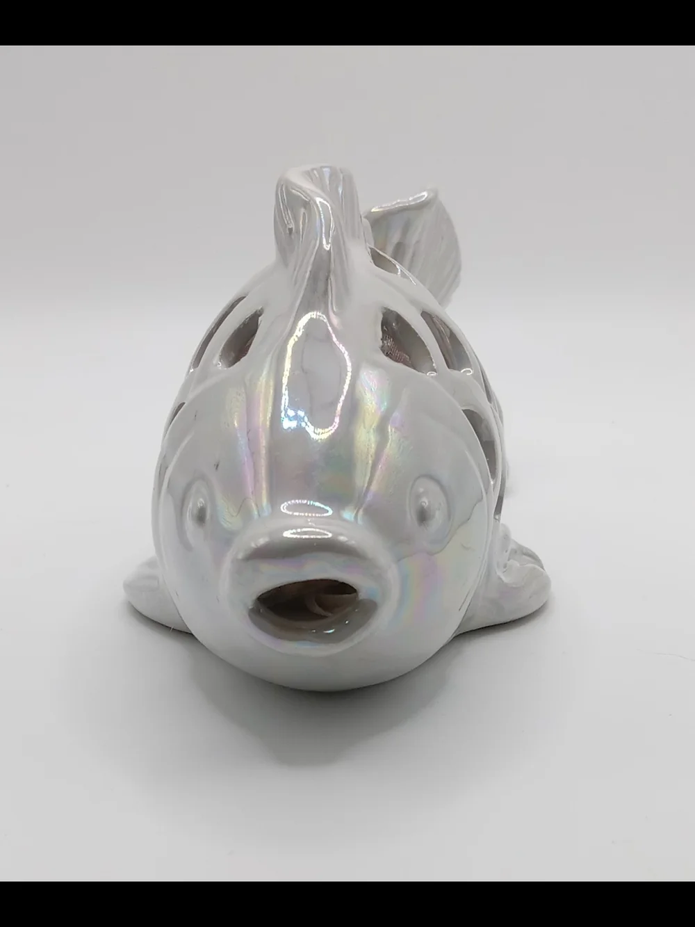 Ceramic Glossy Iridescent Potpourri Satchet Fish Décor